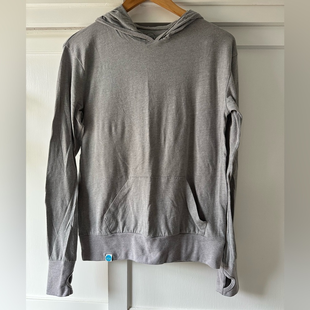 30A | Gray Hoodie, Size S ✨